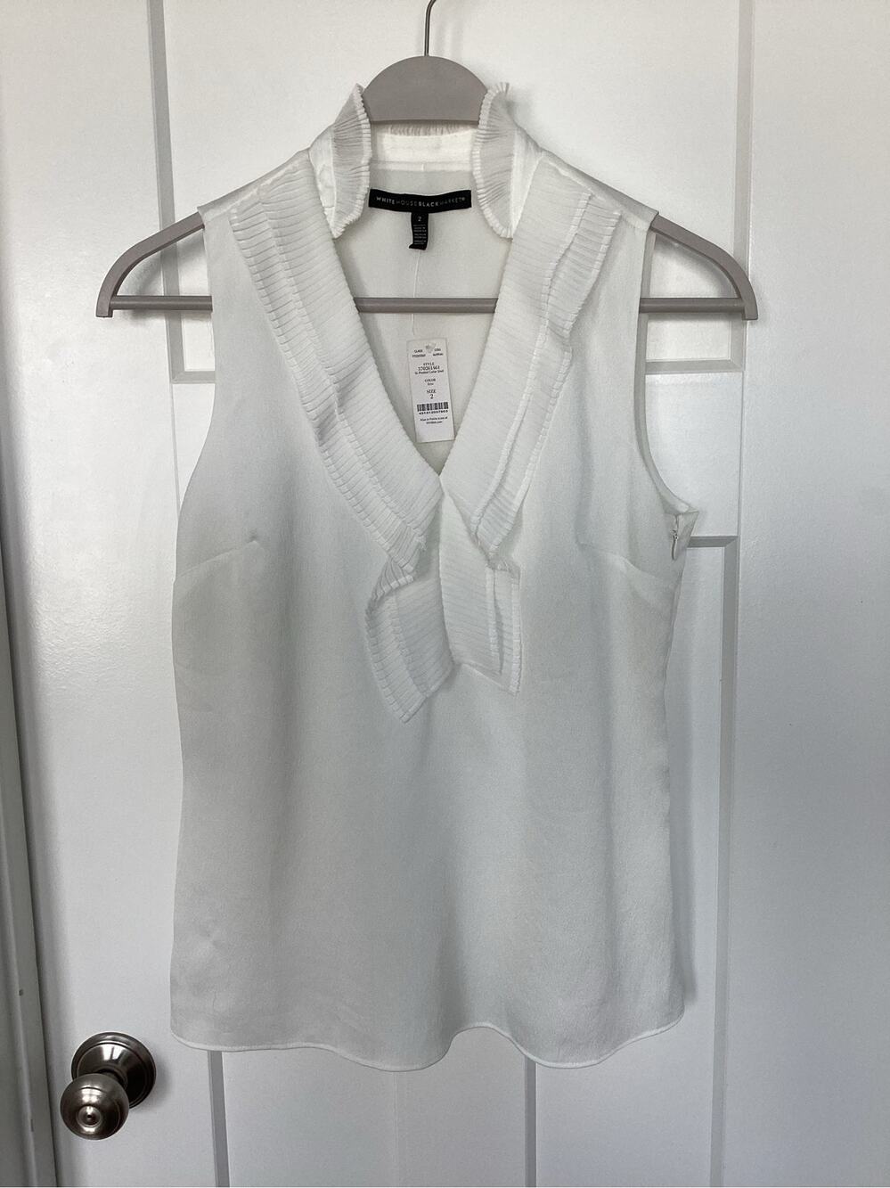 New White House Black Market Women's Pleated Collar Shell Top‎ White Size 2
